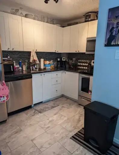 327 Edelweiss Cres - Photo 2 of 10