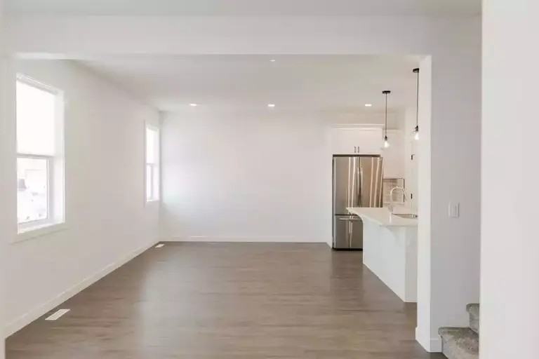 10214B 148 Ave - Photo 5 of 14