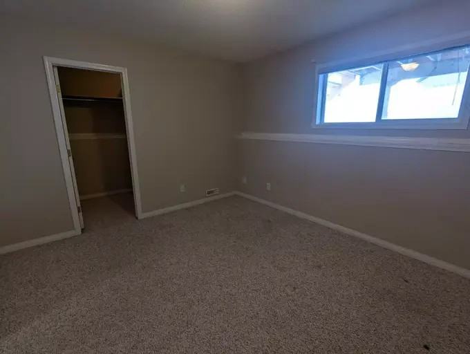 6265 Orr Dr - Photo 7 of 11