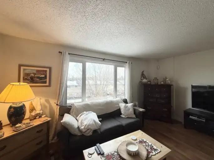 5 Coventry Cres - Photo 5 of 14