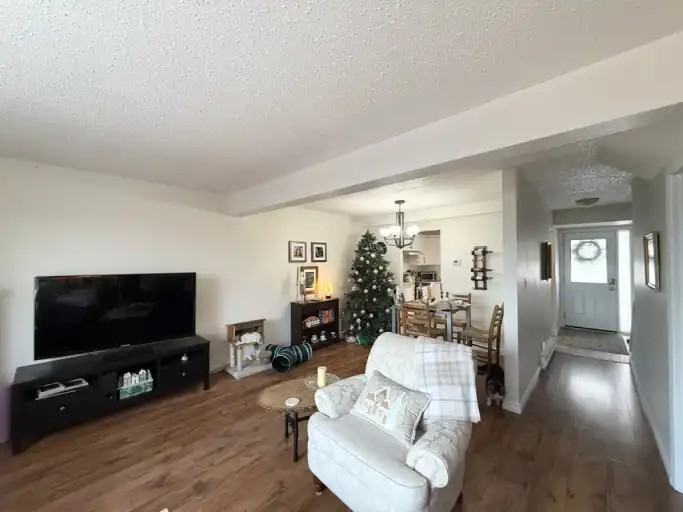 5 Coventry Cres - Photo 6 of 14