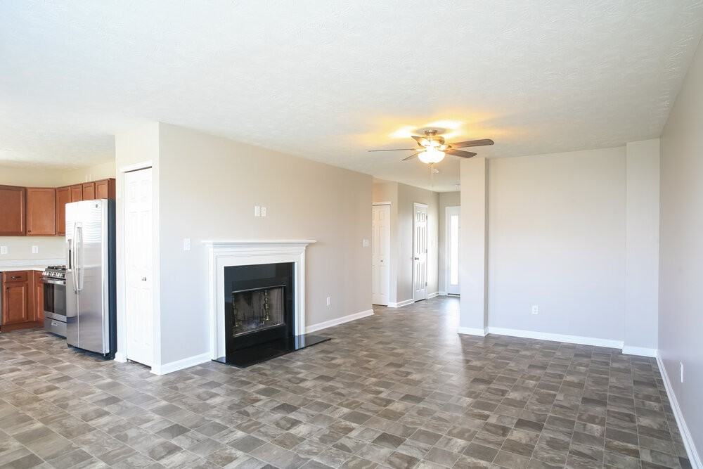 2362 Montezuma Express Dr - Photo 4 of 16