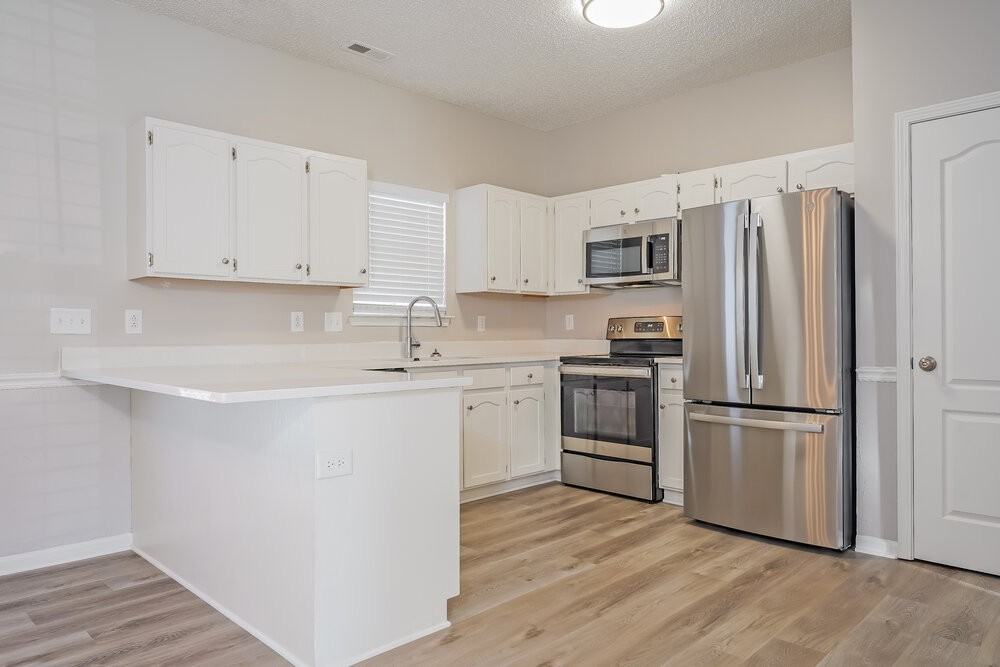 1029 Crestdale Crossing Dr - Photo 7 of 17