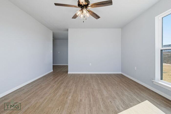 3425 N Ironwood Ave - Photo 6 of 21