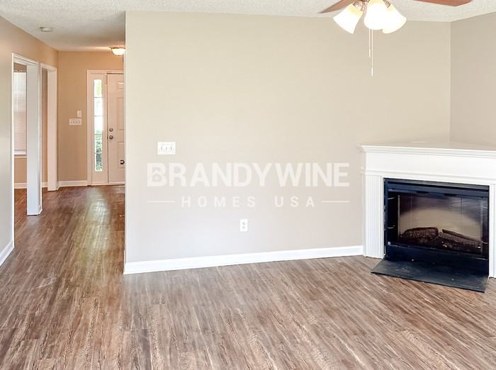 6202 Hickory Lane Cir - Photo 5 of 31