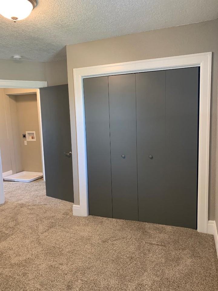 1502 Sugar Grove Ave - Photo 6 of 13