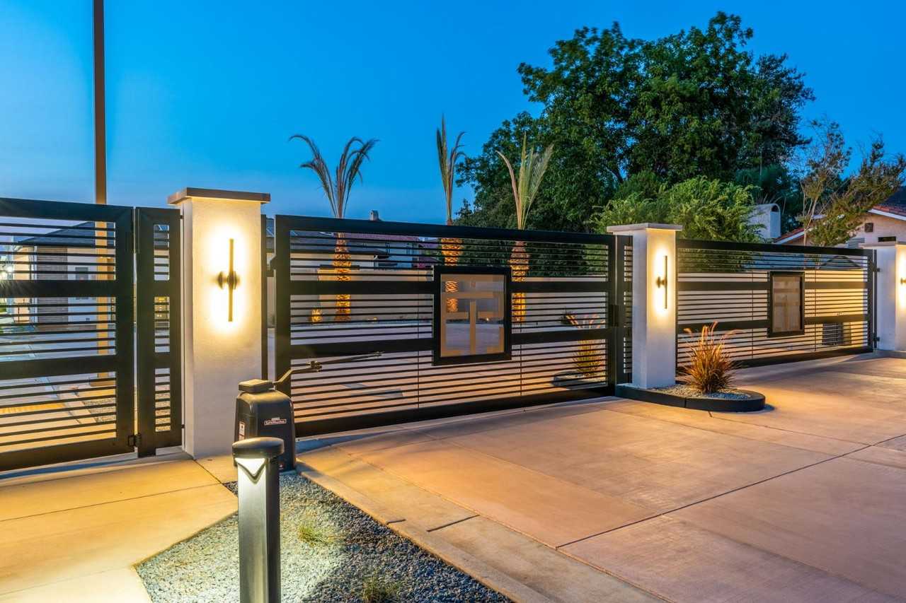 The Palms Condominiums - Photo 6 of 10