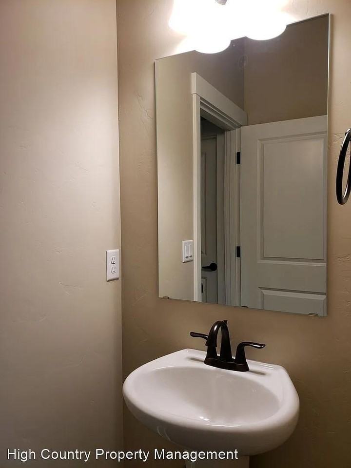 20909 Sotra Loop - Photo 7 of 10