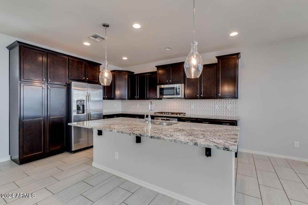 3661 E Stiles Ln - Photo 6 of 38