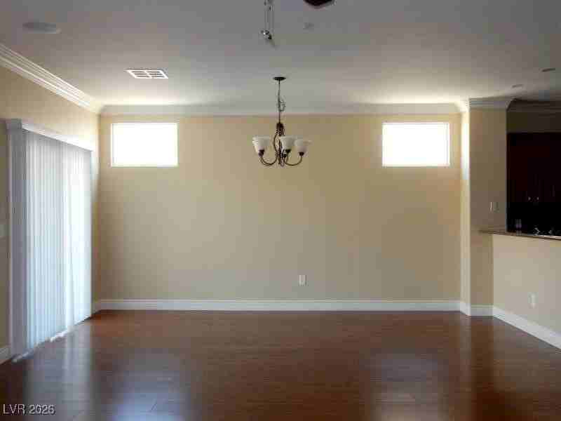 2219 Bannerwood St - Photo 6 of 36