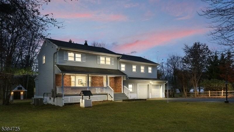 91 Hillcrest Rd - Photo 2 of 35