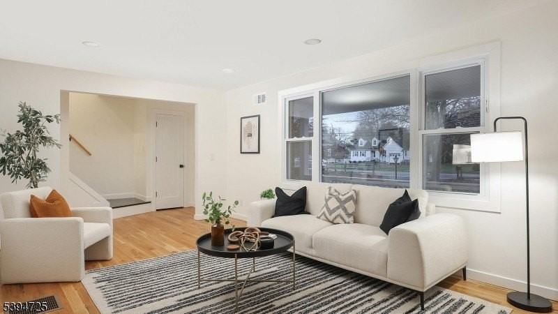 91 Hillcrest Rd - Photo 5 of 35