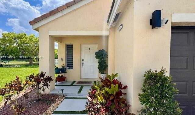 4284 Ironwood Ct #4284 - Photo 2 of 19