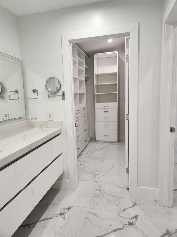 15152 Sw 63rd Ter #63 - Photo 4 of 12