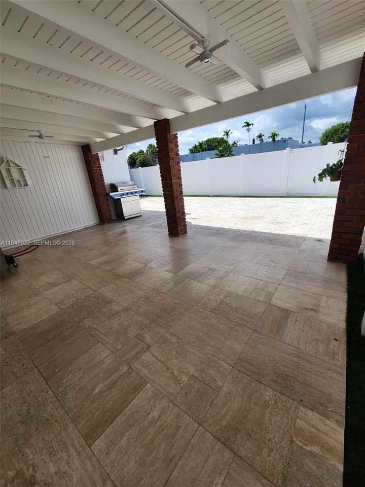 15152 Sw 63rd Ter #63 - Photo 6 of 12