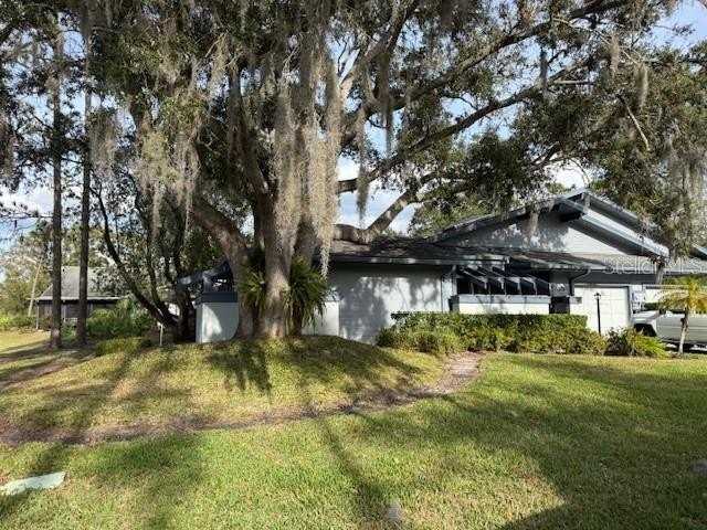 35 Pinewinds Blvd - Photo 4 of 35