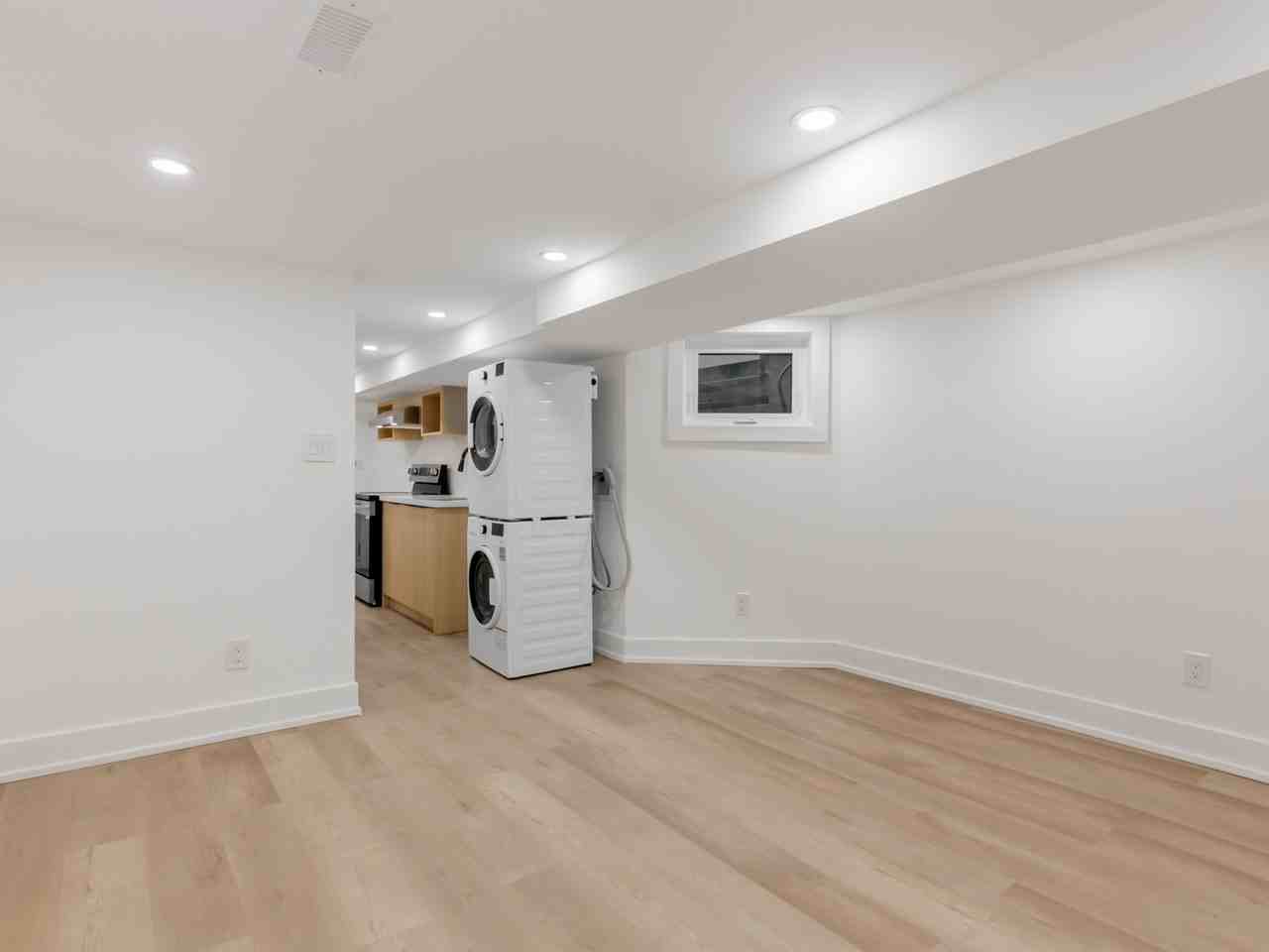 24 Muir Avenue #B - Photo 4 of 13