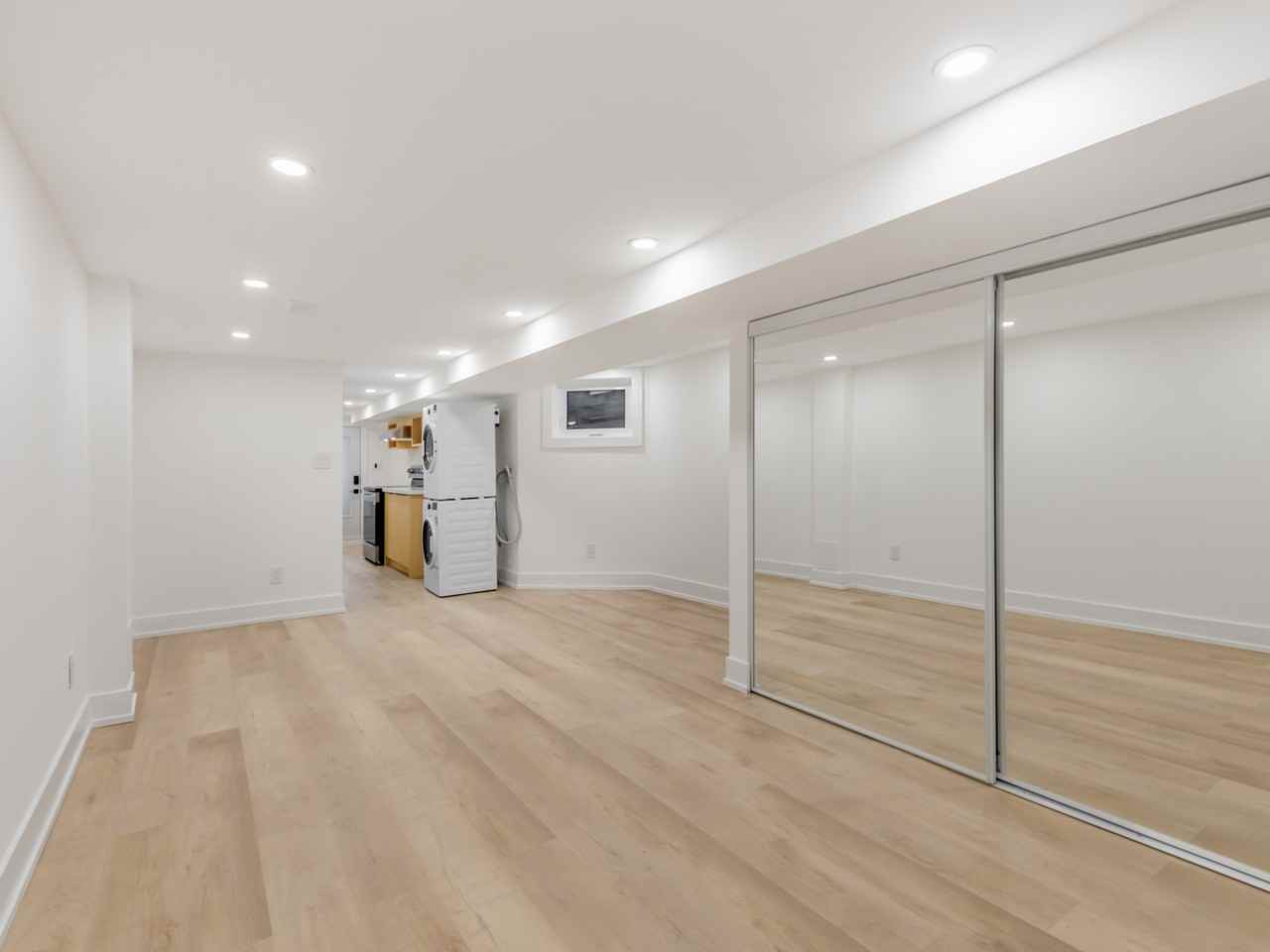 24 Muir Avenue #B - Photo 5 of 13