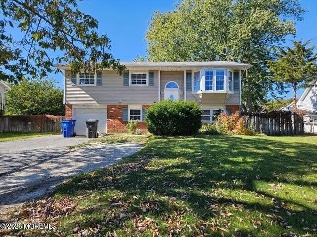 622 Vaughn Ave - Photo 2 of 30