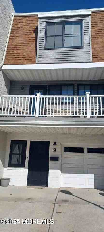 9 Sandpiper Ln - Photo 2 of 23