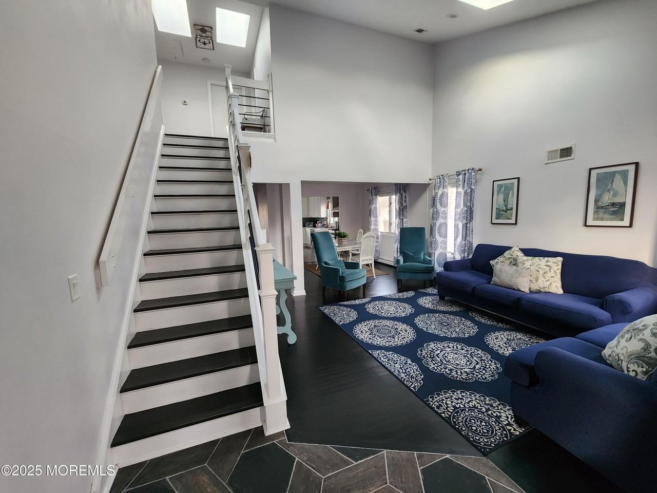 416 Blodgett Ave - Photo 2 of 21