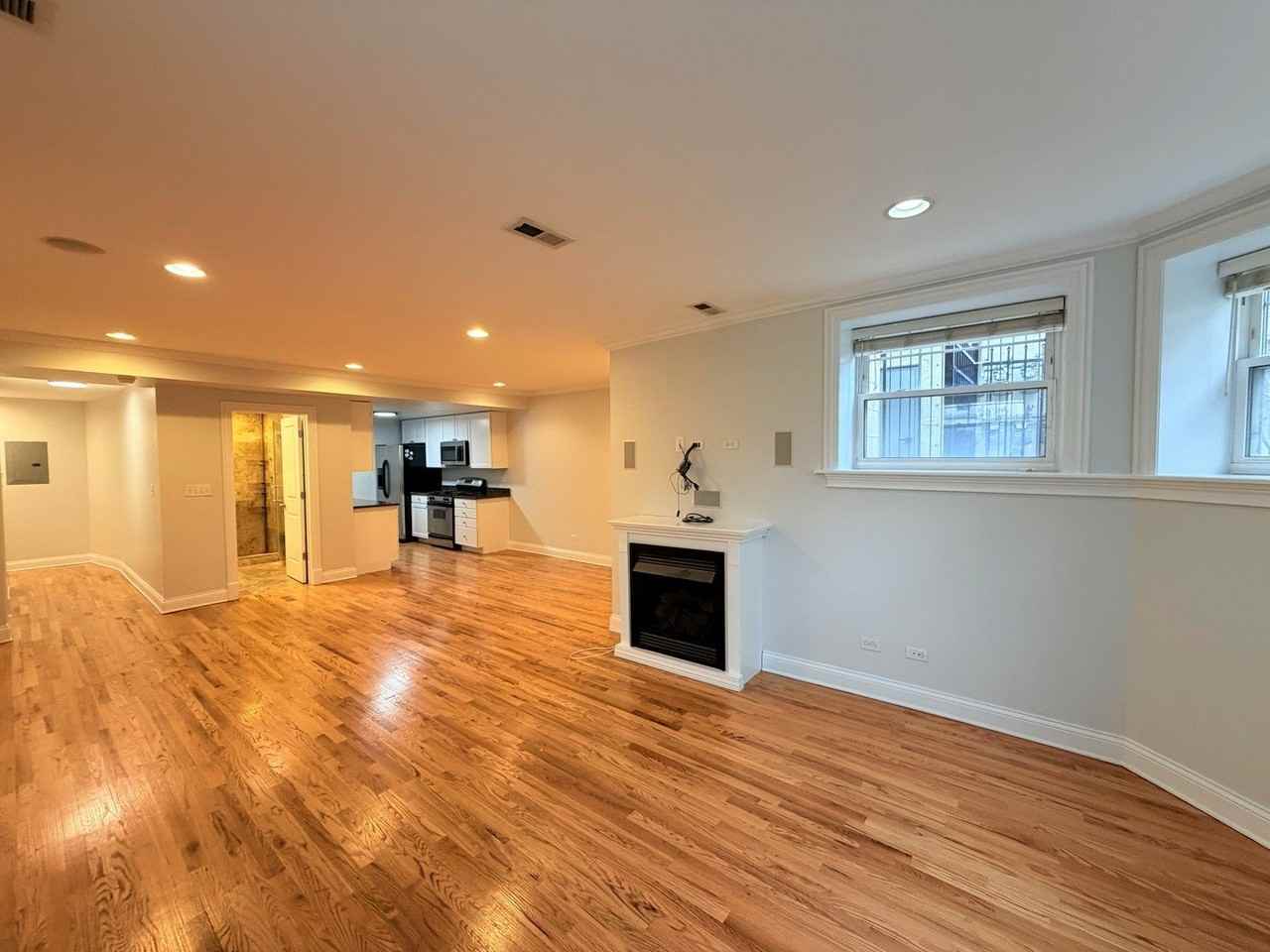 1416 W Lunt Avenue unit: Gdn #GDN - Photo 4 of 22