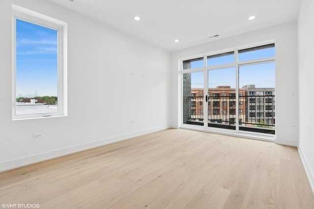 3219 N Elston Ave Unit 3 #3 - Photo 5 of 13