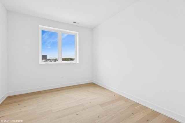 3219 N Elston Ave Unit 3 #3 - Photo 7 of 13