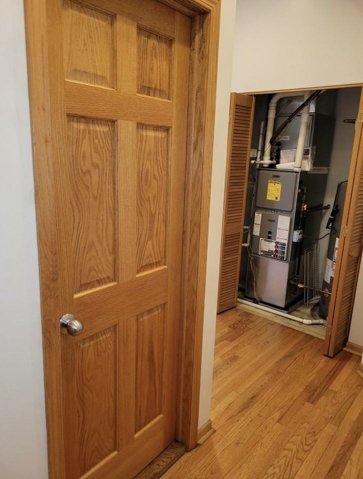 2350 W Grand Ave Apt 3r #3R - Photo 6 of 8