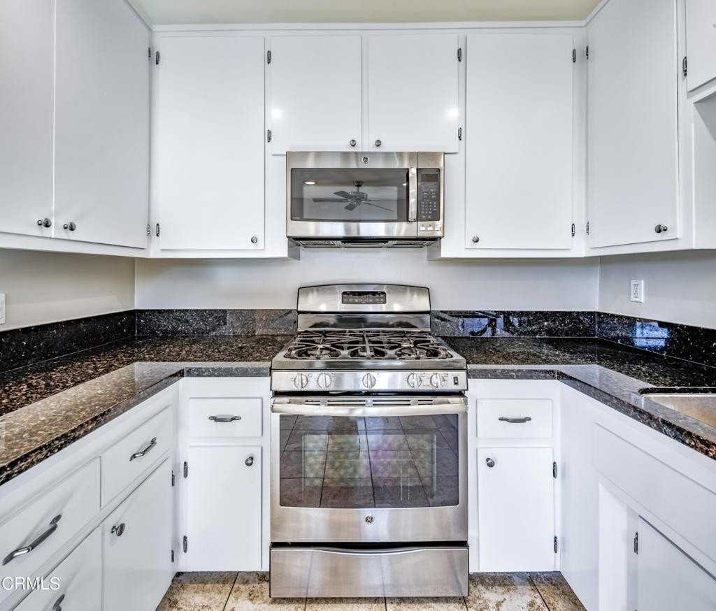 590 N Los Robles Ave #8 - Photo 4 of 14