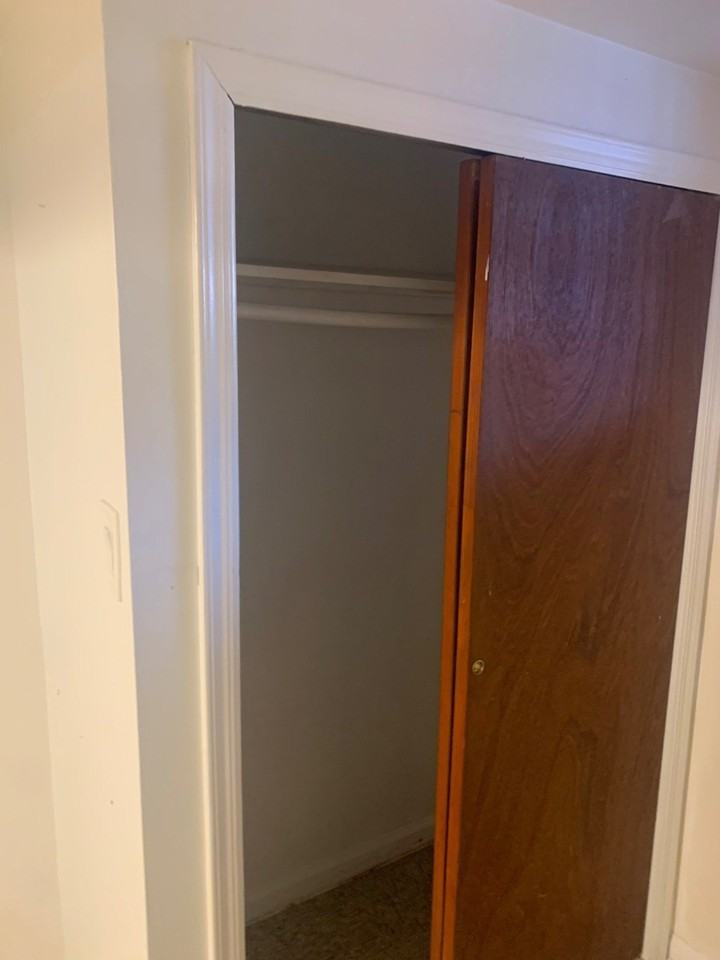 35 E 53rd St #1 - Photo 7 of 9