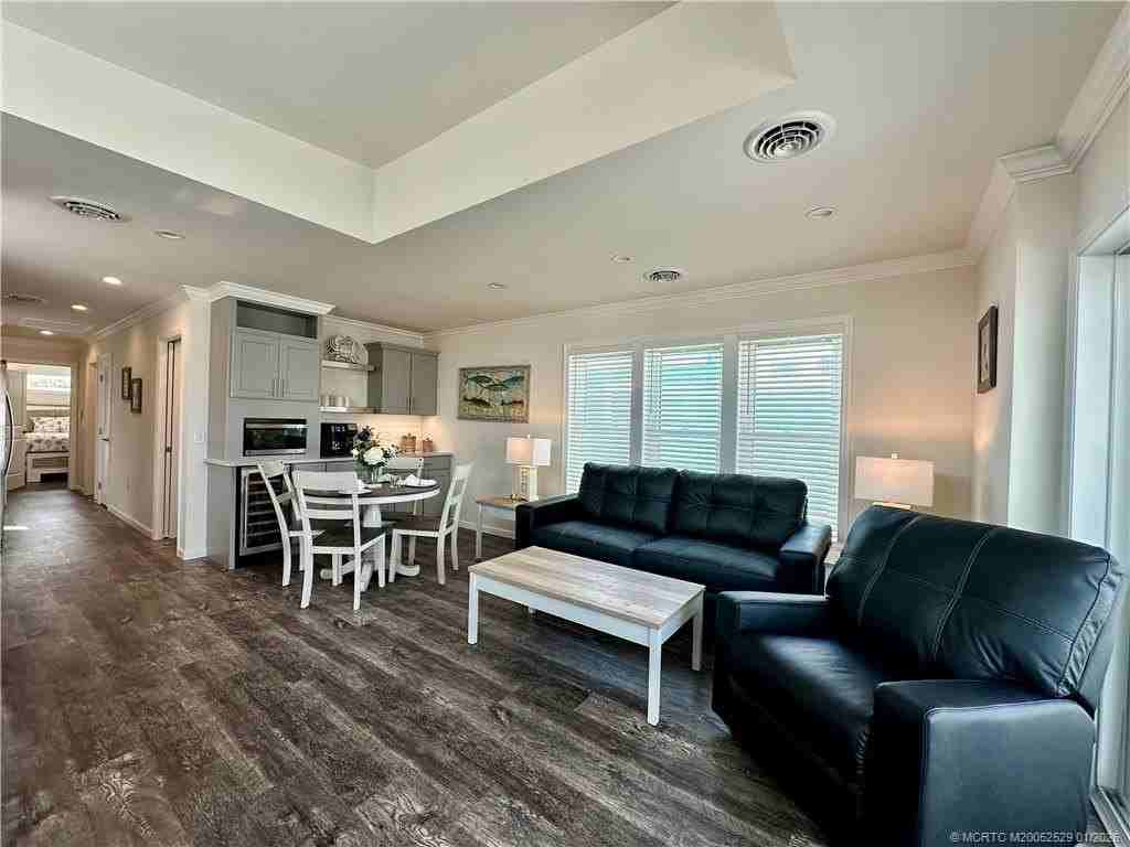 2506 SE Heron Way - Photo 7 of 27