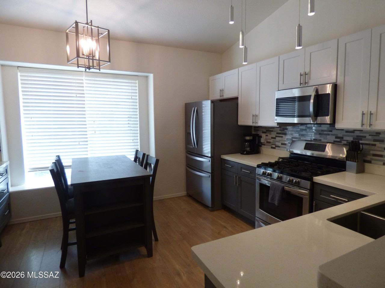 7192 W Rivulet Dr - Photo 4 of 19