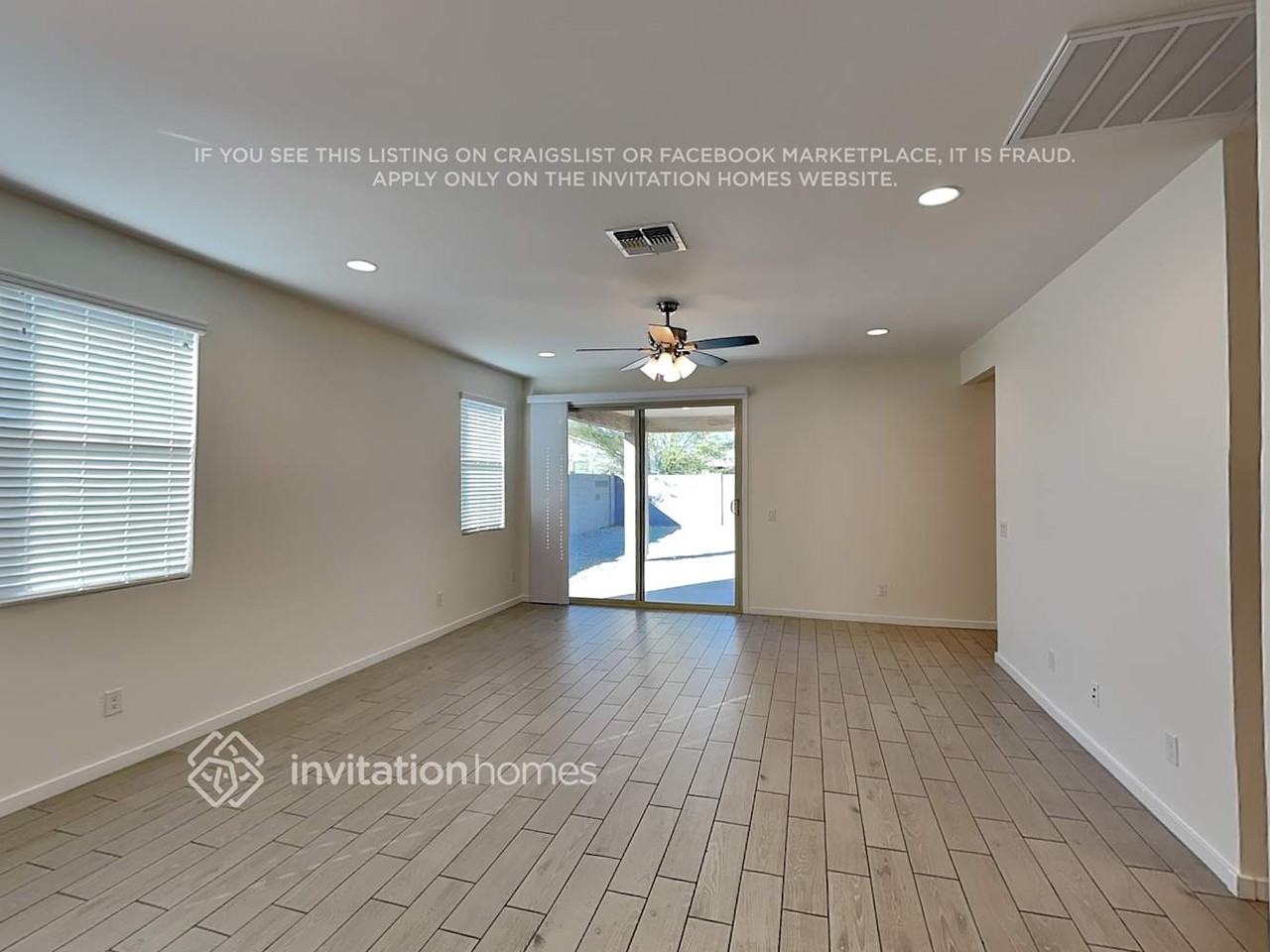 17660 W Fetlock Trl - Photo 3 of 19