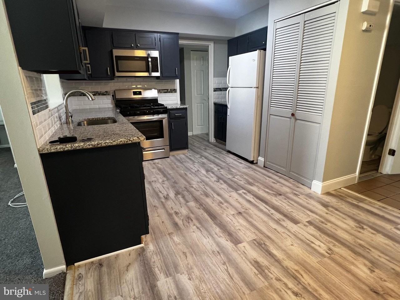 Hybrid Pl - Photo 6 of 13