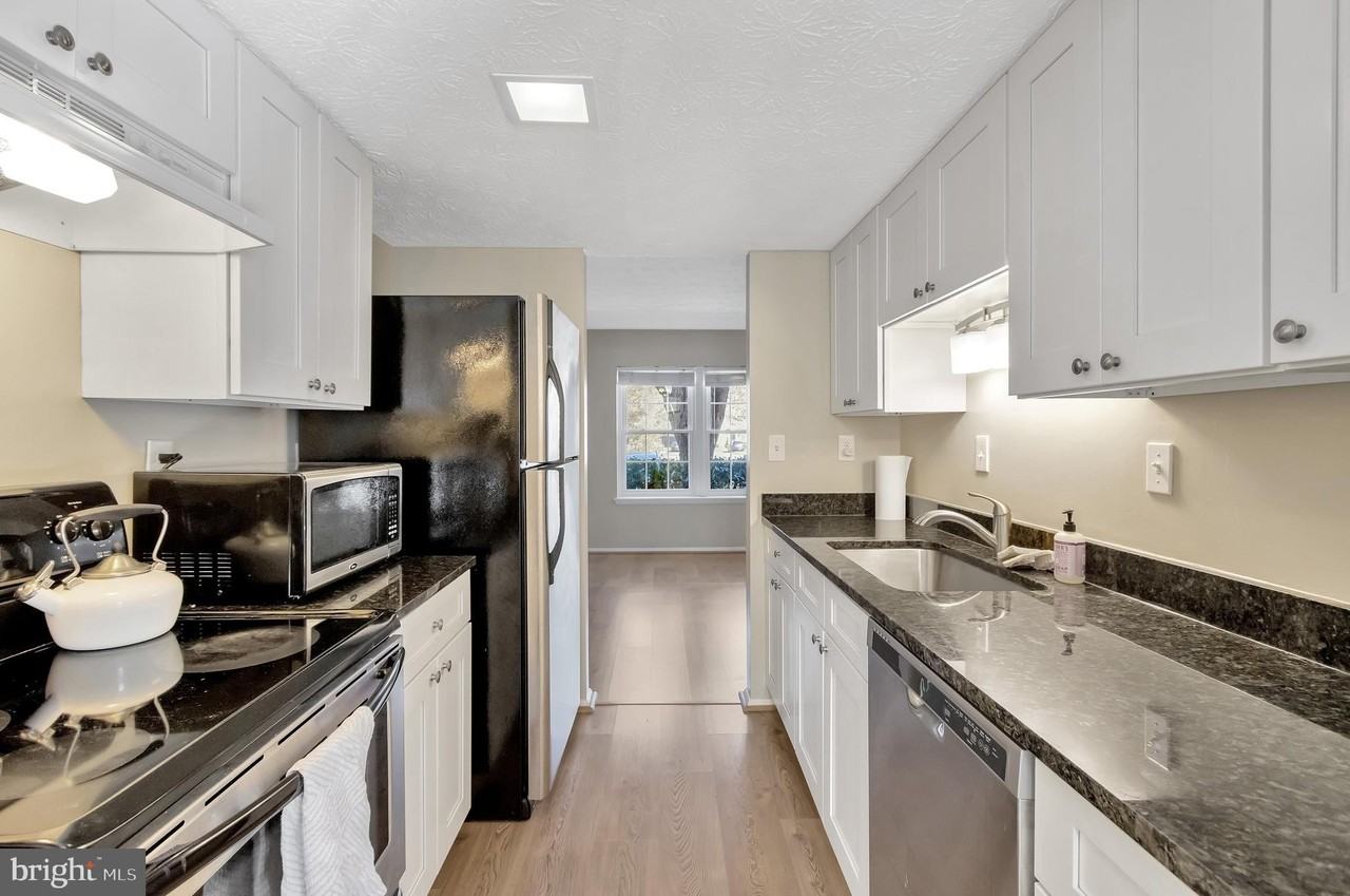 12127 Purple Sage Ct - Photo 7 of 26