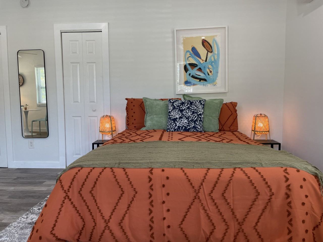 522 Nw 11th Ave #1056500P - Photo 3 of 18