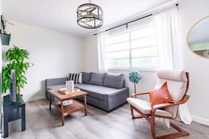 featured image of 605 Dennison Ave