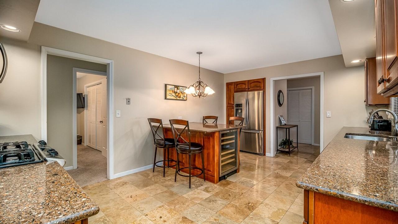 908 Arthur Dr #1285092P - Photo 6 of 28