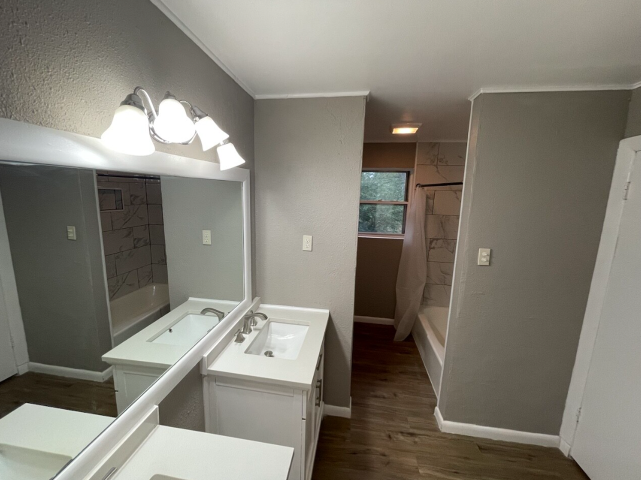 40 Robinson St - Photo 2 of 21