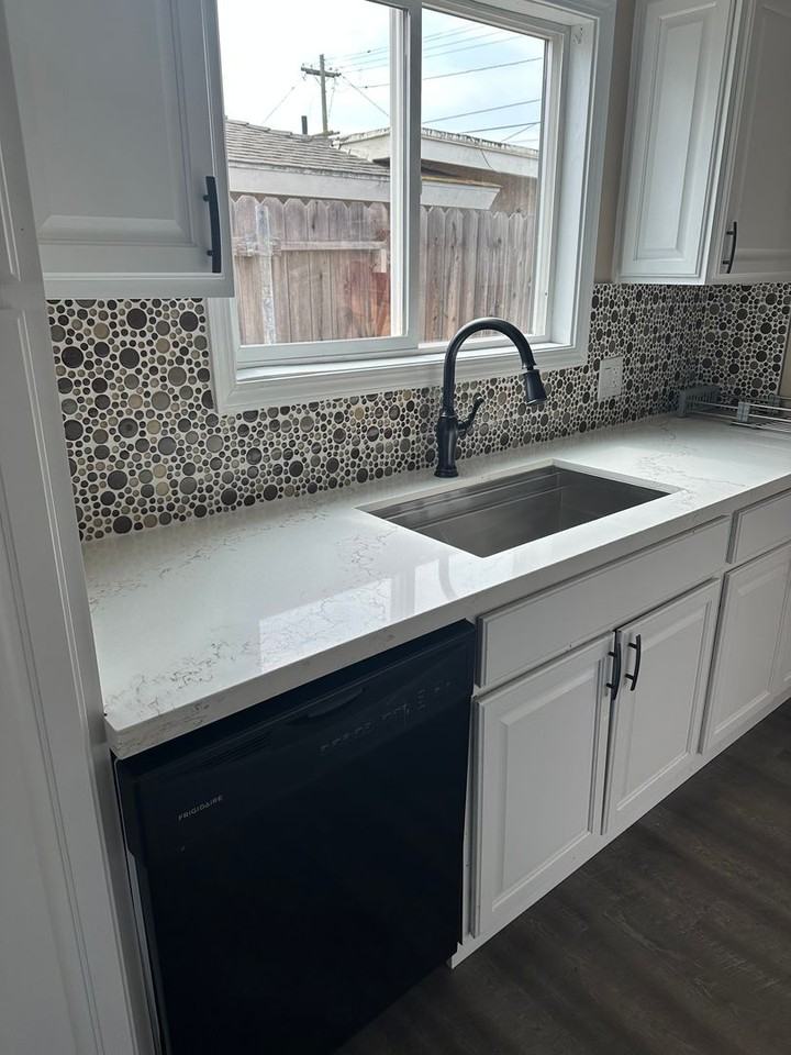 3135 Courtney Dr - Photo 7 of 20