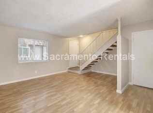 7806 68th Ave - Photo 3 of 16