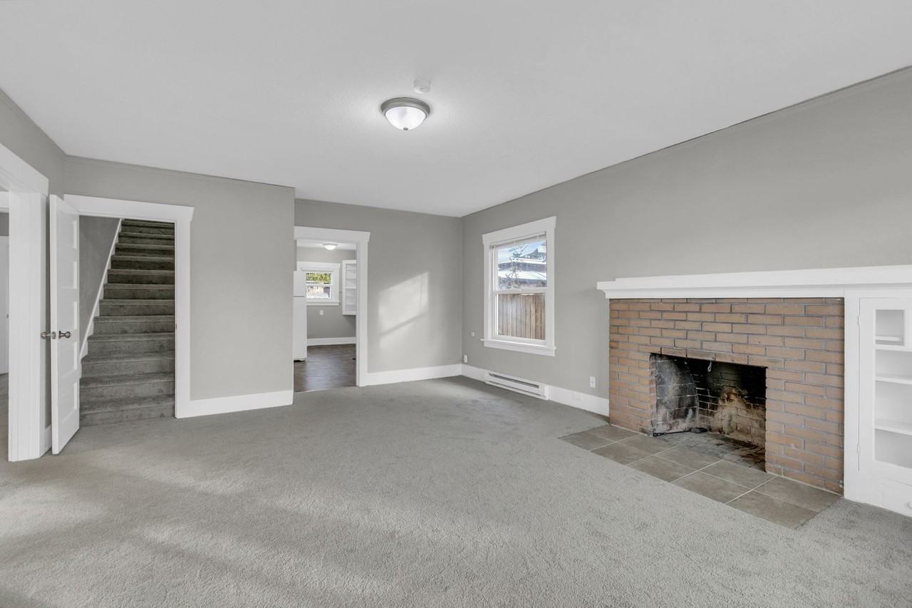 3825 S 12th St - Photo 3 of 26