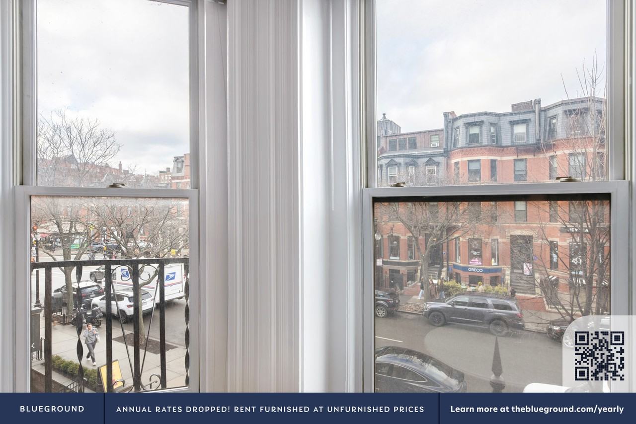 232 Newbury St #1299 - Photo 4 of 19