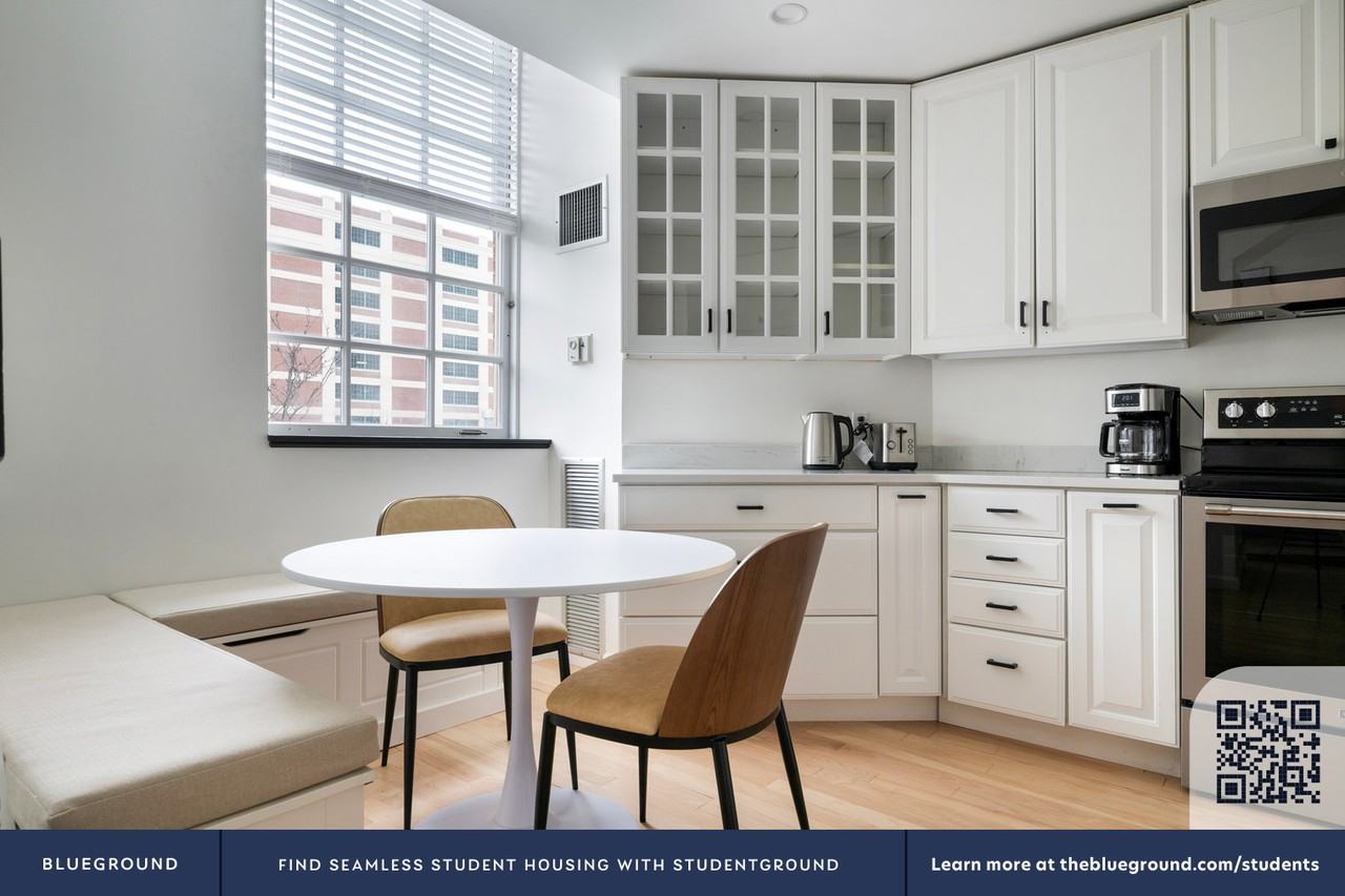 106 13th St #1301 - Photo 6 of 26