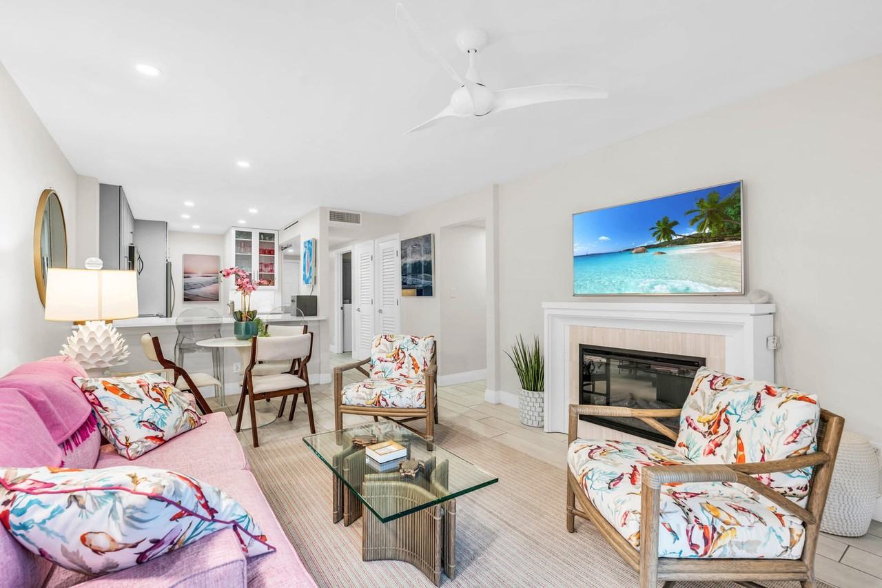 600 Neapolitan Way #1073534P - Photo 2 of 42