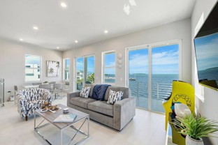 99 Seaside Ave - Photo 1 of 1