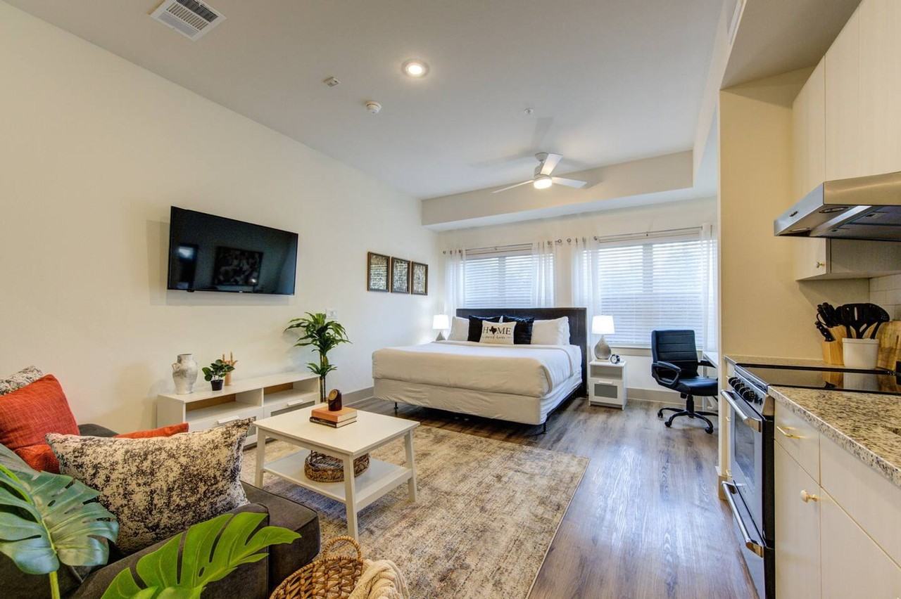 18210 Park Row Dr #1380765P - Photo 3 of 47