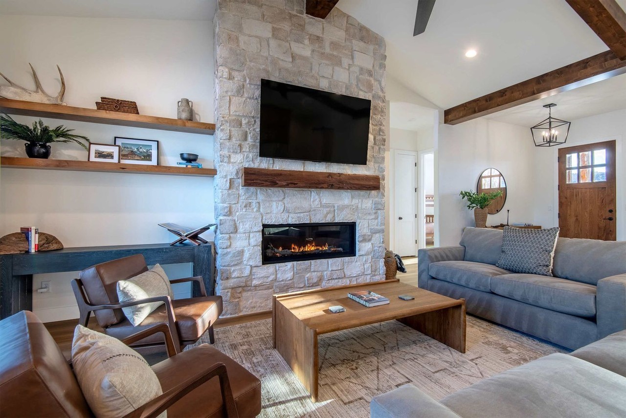 9187 Timberline Loop #1384035P - Photo 4 of 50