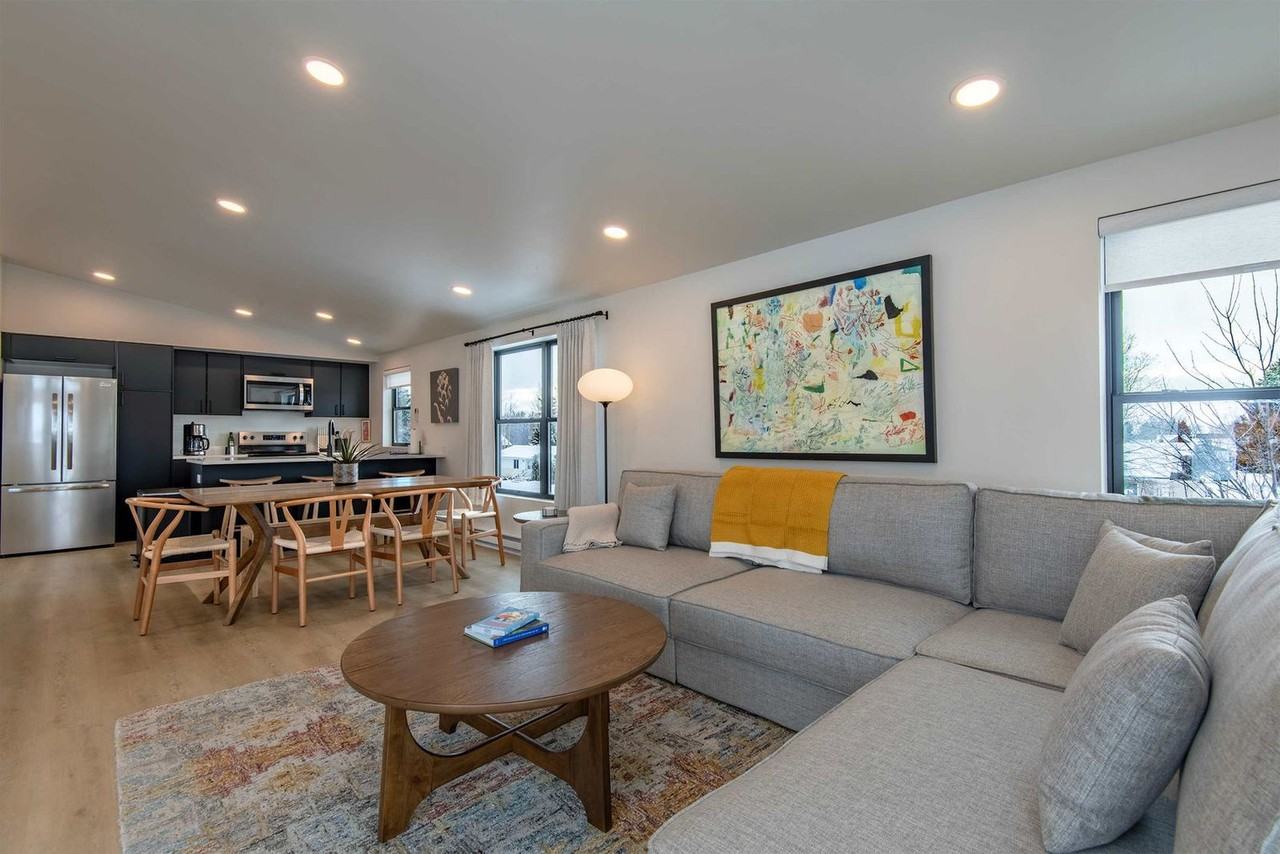 27 4th Street East - Photo 3 of 50